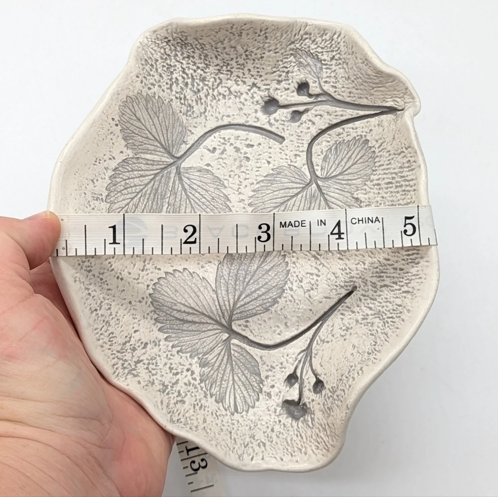 Handmade white grey strawberry plant imprint ceramic dish